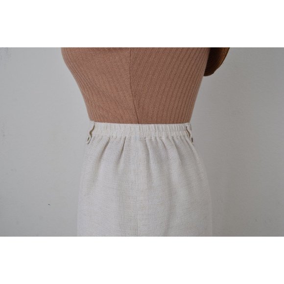 Vintage 90s Straight Lined Mesh Fabric Skirt | 22-24 waist - Picture 6 of 10